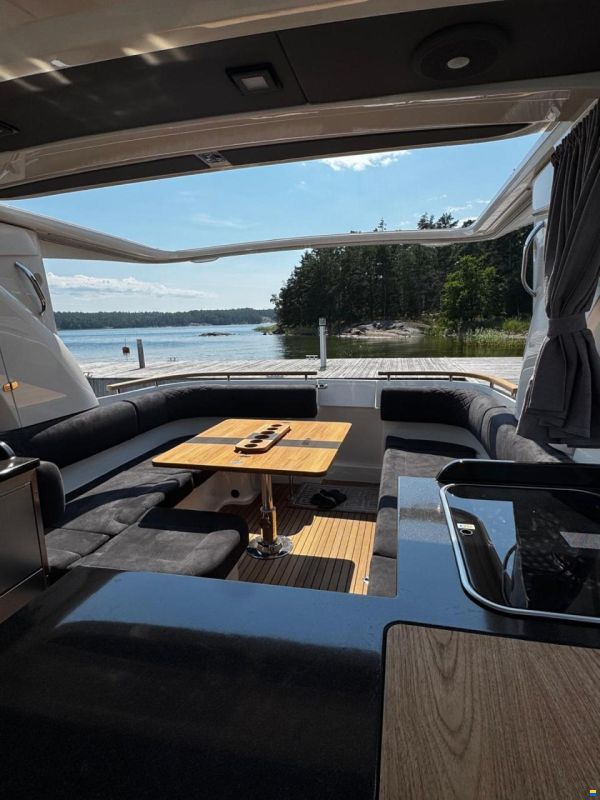 Marex 360 CC