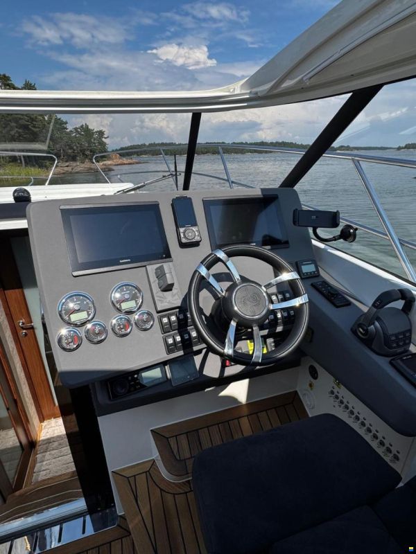 Marex 360 CC