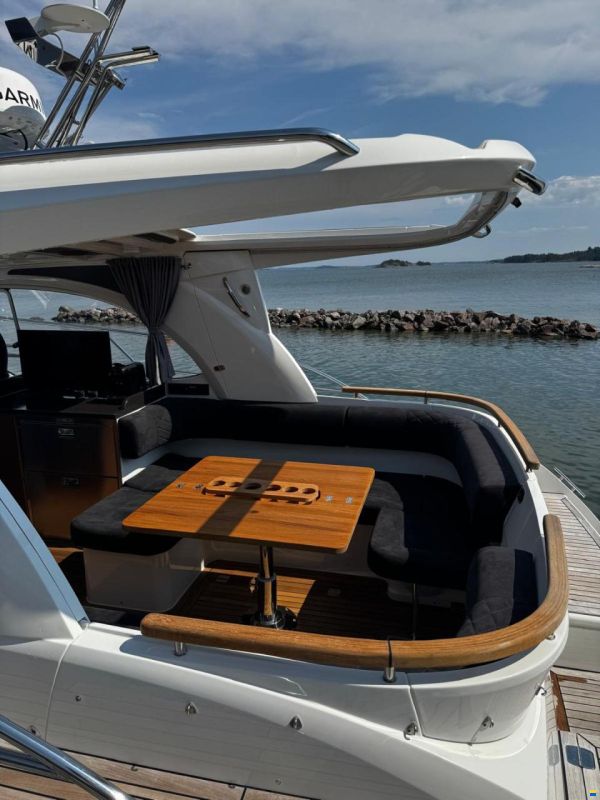 Marex 360 CC