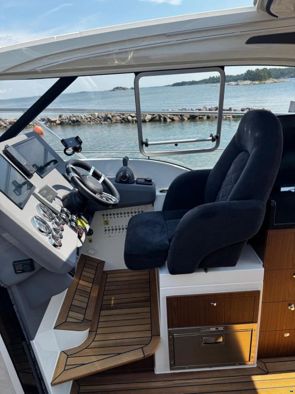 Marex 360 CC