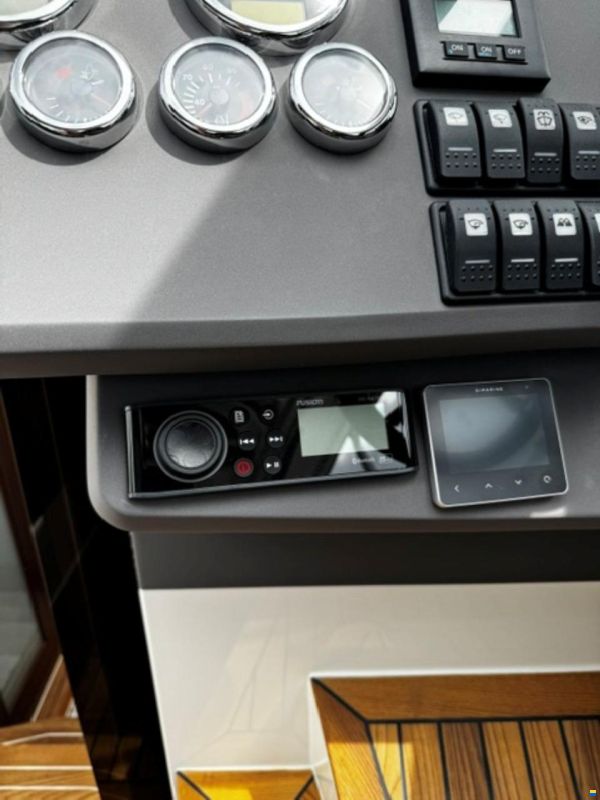 Marex 360 CC