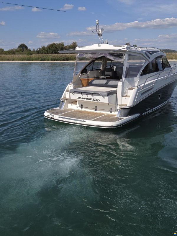 Grandezza 34 OC