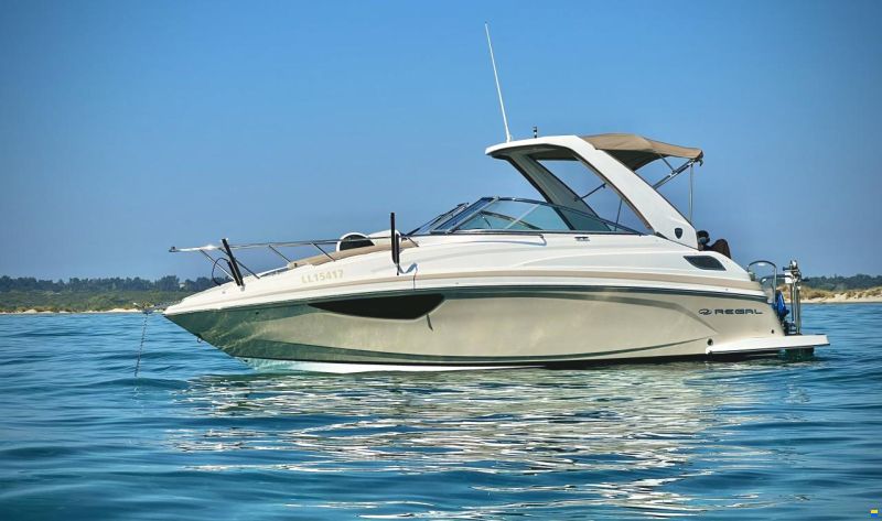 Regal 28 Express
