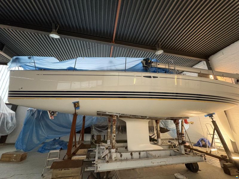 X-Yachts X-37