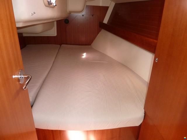 Dufour 325 Grand Large