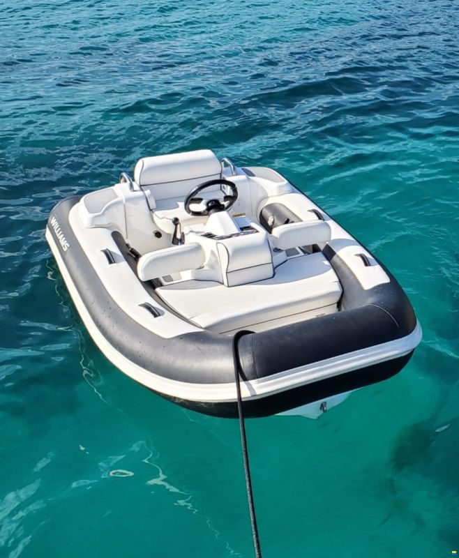 Beneteau Oceanis yacht 62