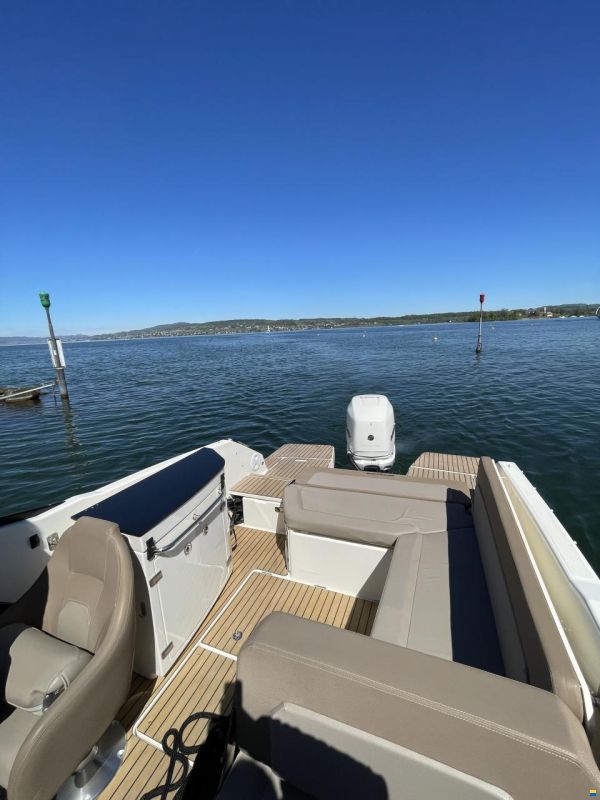 Quicksilver Active 755 Cruiser