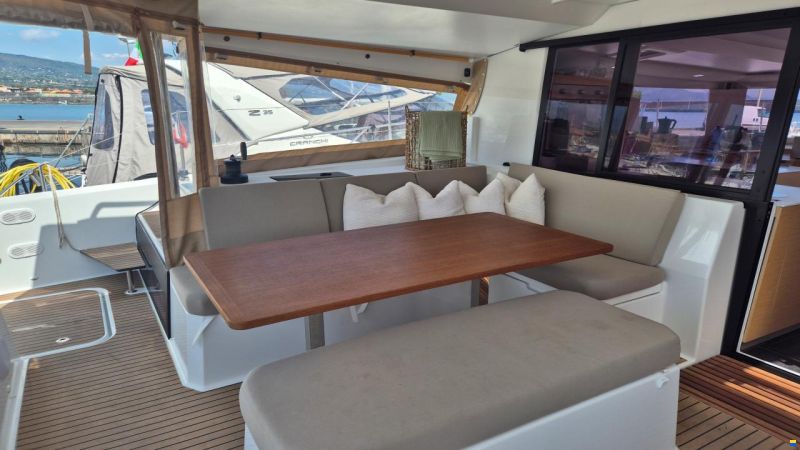 Fountaine Pajot Astrea 42