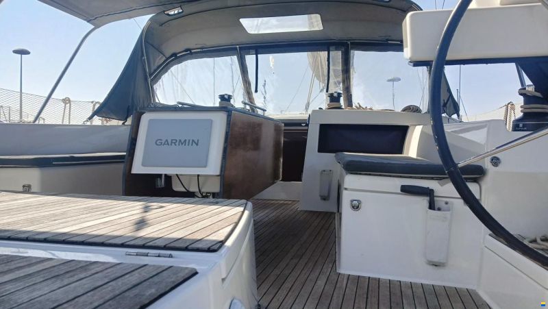 Dufour 470