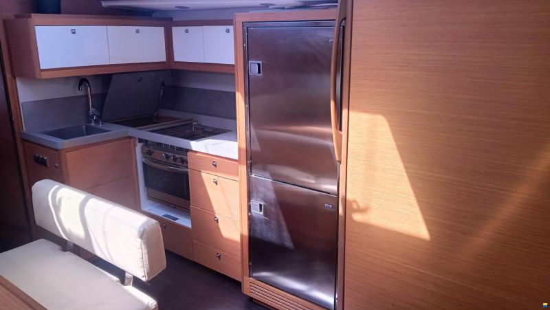 Dufour 470