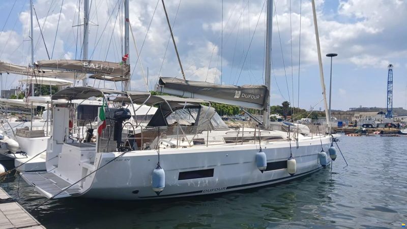 Dufour 470