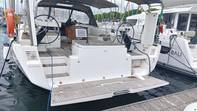Dufour 470