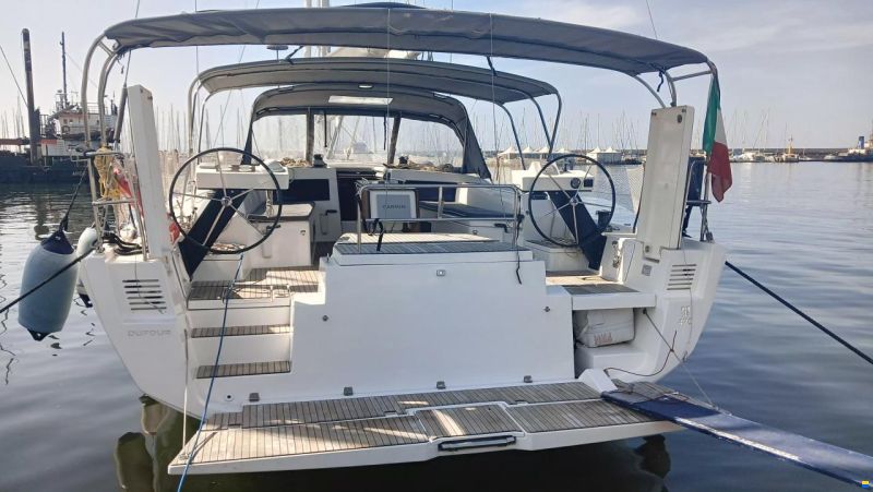 Dufour 470