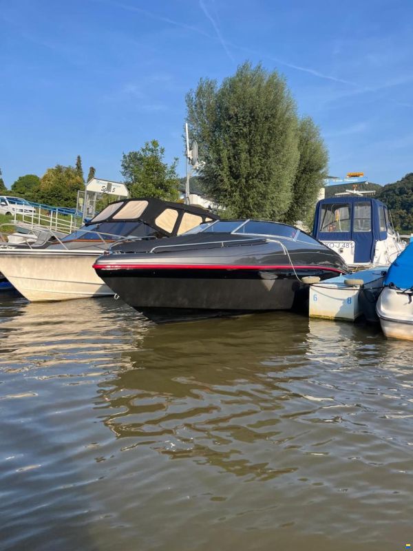 Rinker Captiva 232