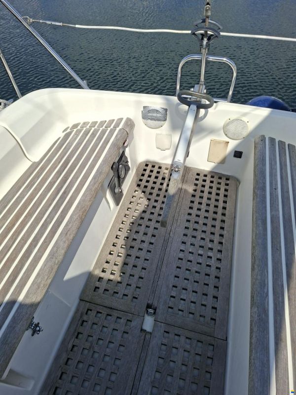 Dufour 30 Classic
