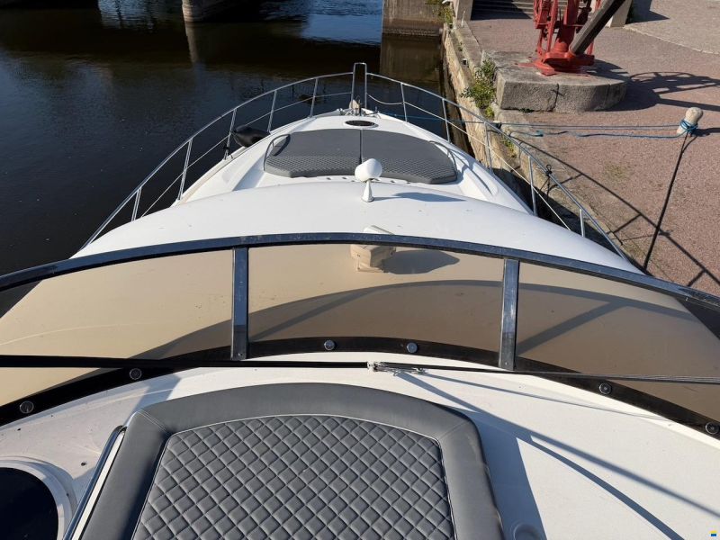 Sunseeker Manhattan 64