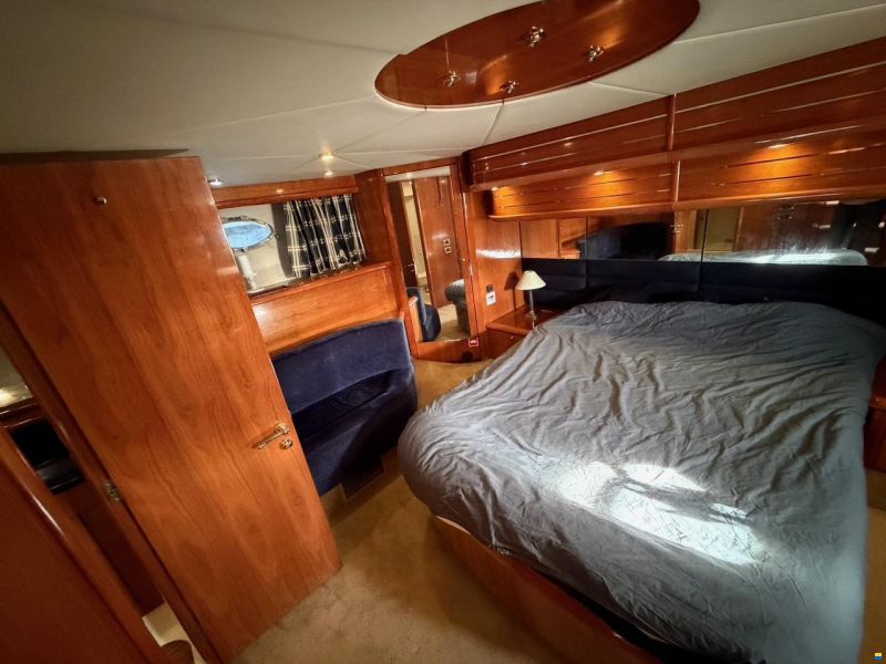 Sunseeker Manhattan 64