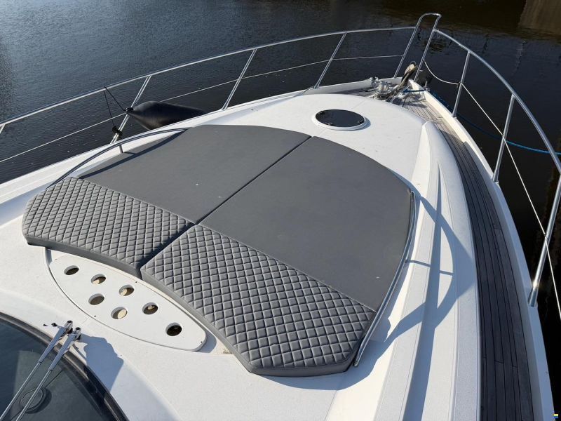 Sunseeker Manhattan 64