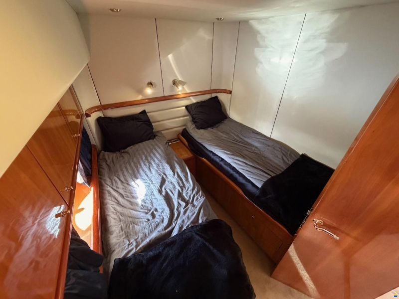 Sunseeker Manhattan 64