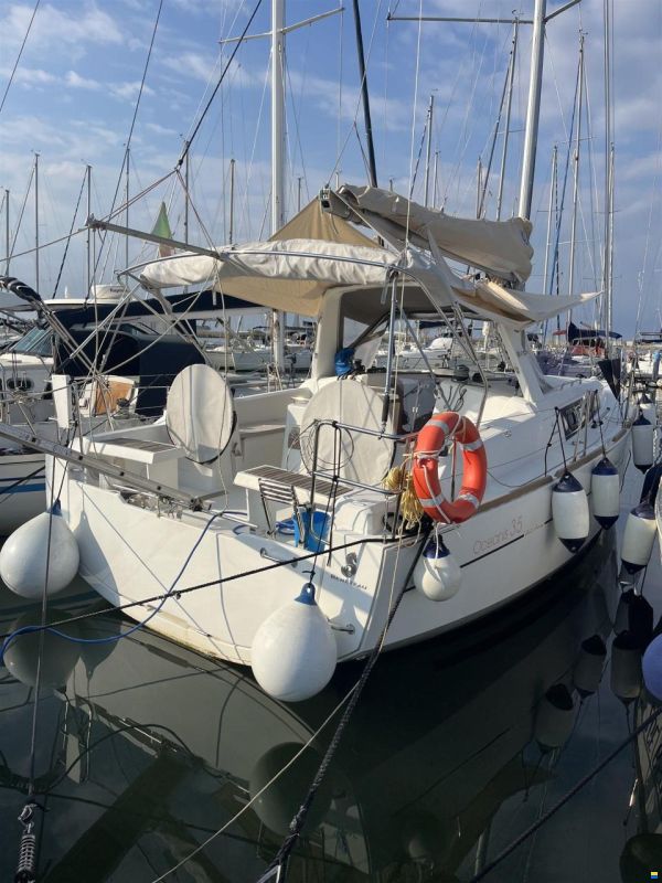Beneteau OCEANIS 35