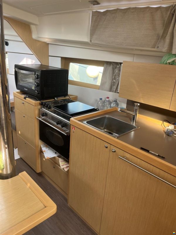 Beneteau OCEANIS 35
