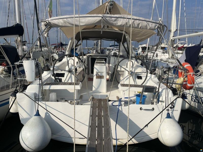 Beneteau OCEANIS 35