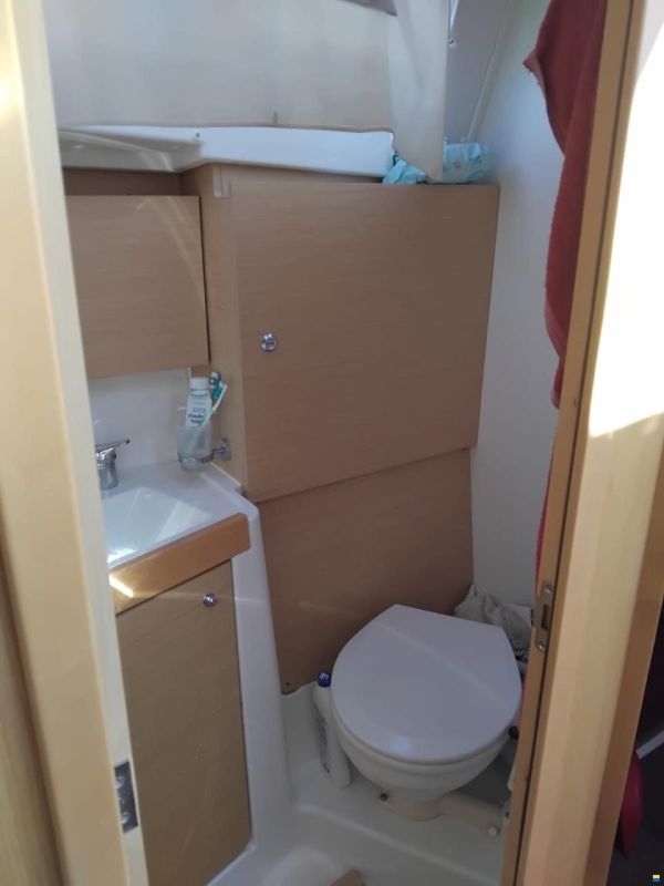 Beneteau OCEANIS 35