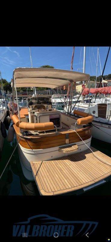 Cantieri Tirrenia Viveur 28 Open