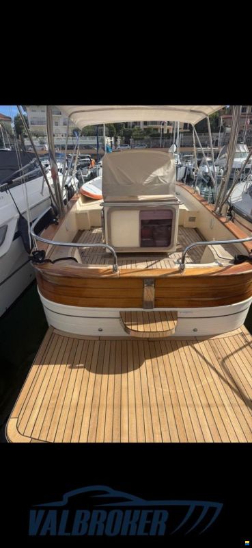 Cantieri Tirrenia Viveur 28 Open