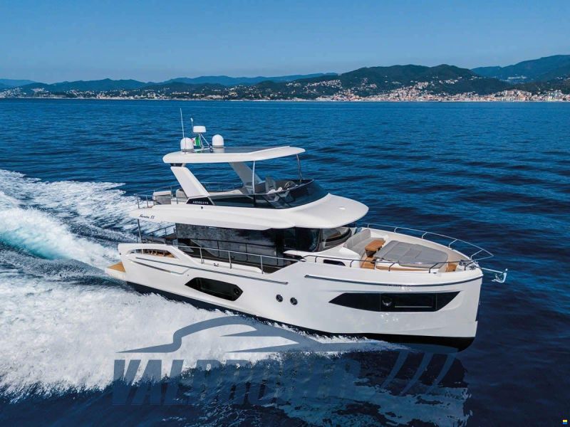 Absolute Navetta 53