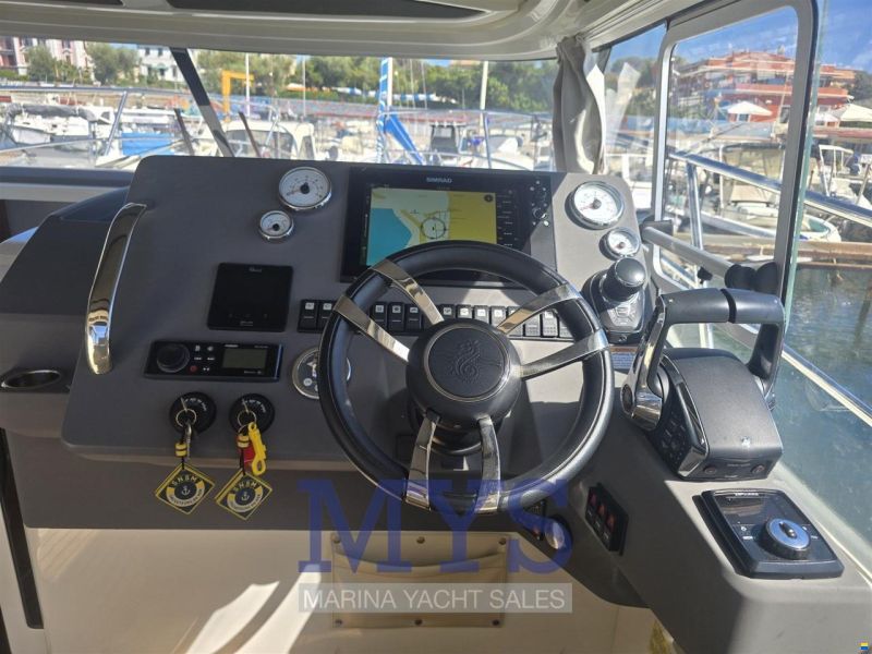 Marex 310 Sun Cruiser