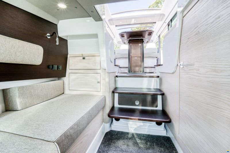 Axopar 45 Cross Cabin BRABUS
