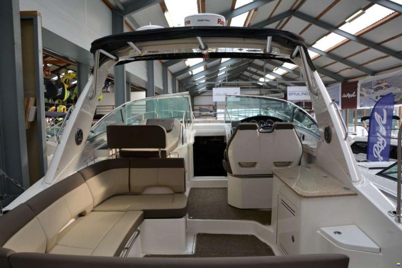 Sea Ray 350 Sundancer