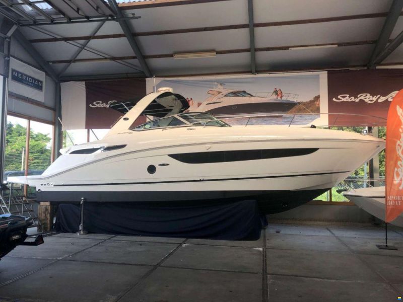 Sea Ray 350 Sundancer