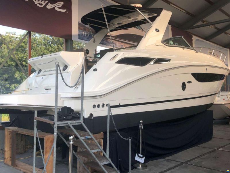 Sea Ray 350 Sundancer