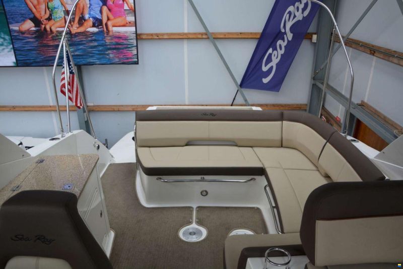 Sea Ray 350 Sundancer