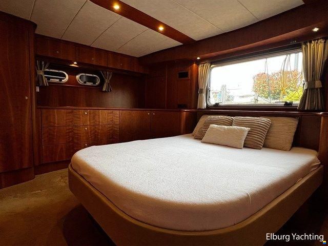 Van den Hoven 1600 - Exclusive
