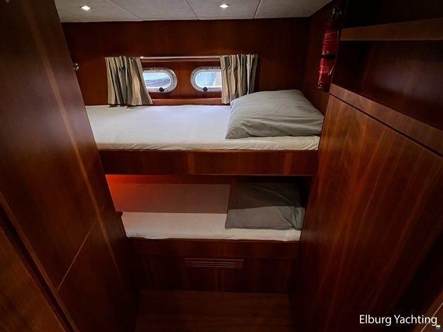 Van den Hoven 1600 - Exclusive