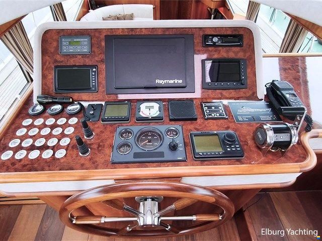 Van den Hoven 1600 - Exclusive