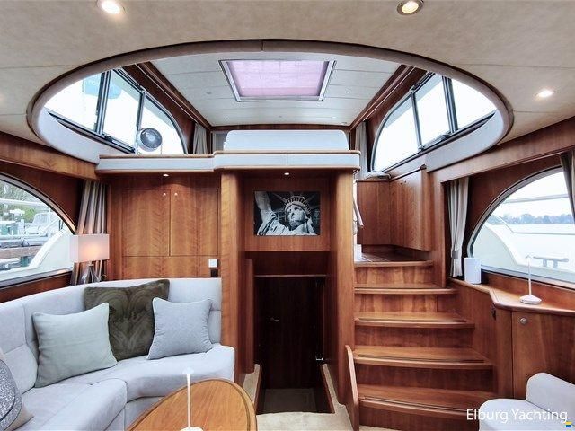 Van den Hoven 1600 - Exclusive
