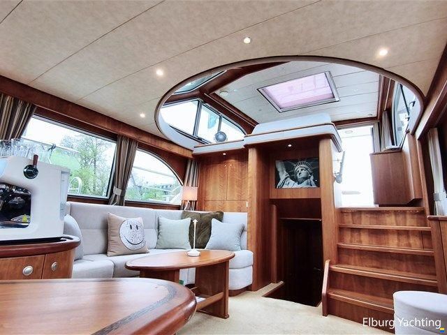 Van den Hoven 1600 - Exclusive