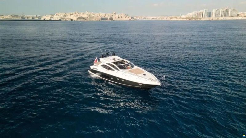 Sunseeker Predator 64