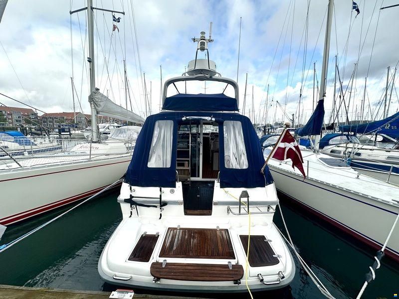 Riviera 925 Flybridge