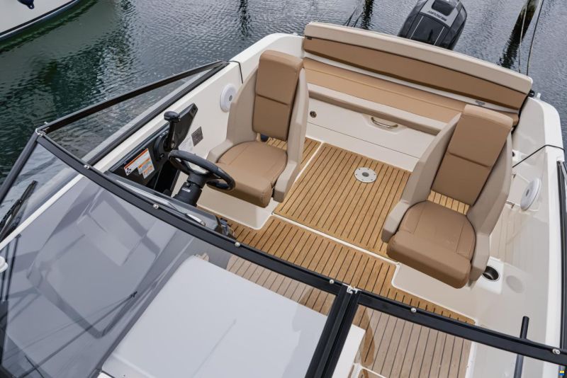 Quicksilver Activ 605 d