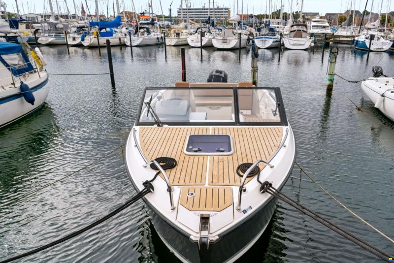 Quicksilver Activ 605 d