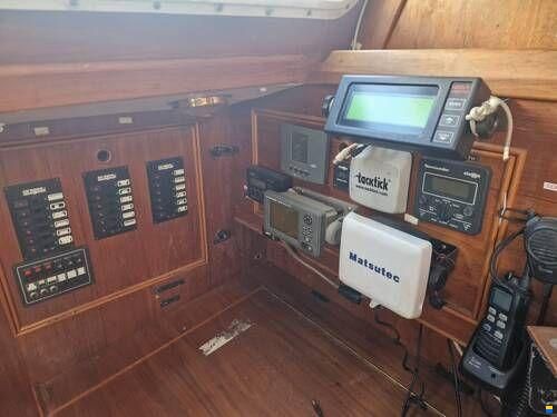 Trident Marine UK Warrior 40