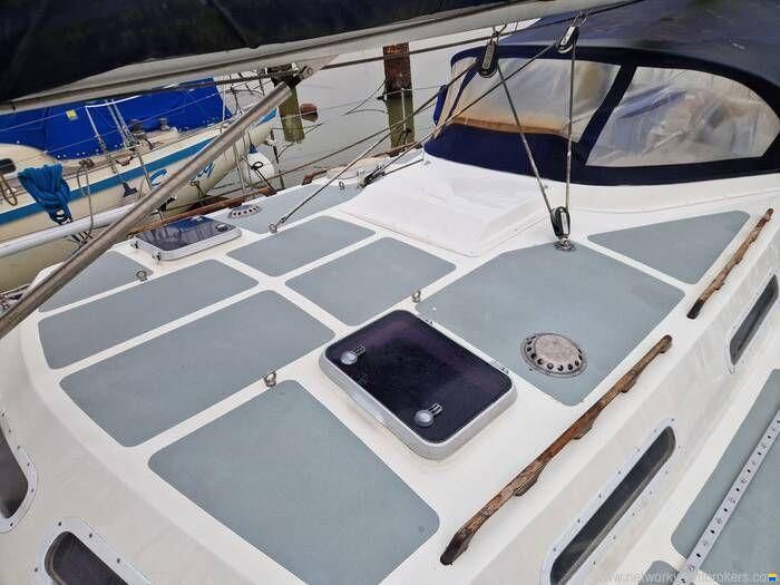 Trident Marine UK Warrior 40