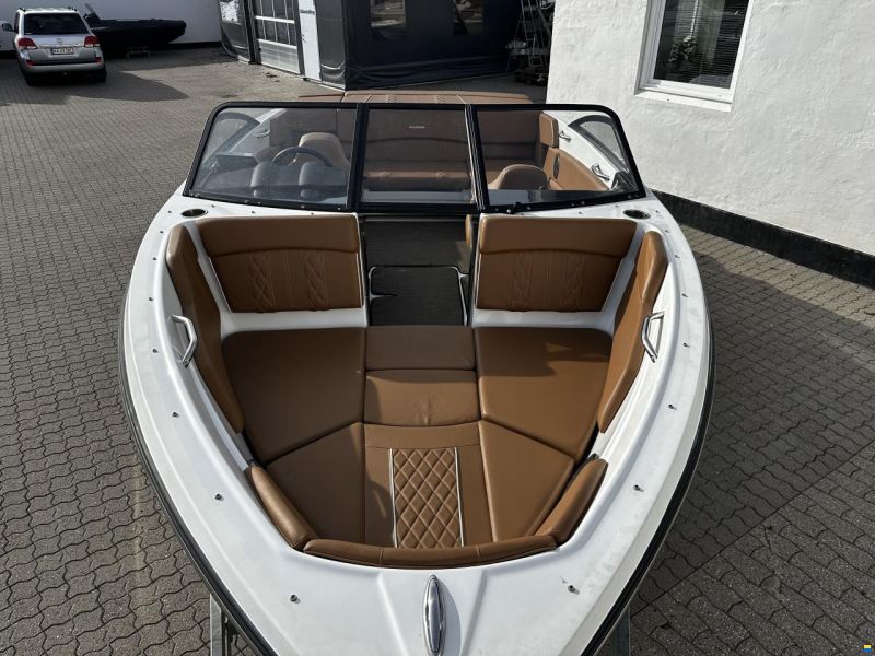 Glastron GT 205 Limited, MerCruiser 4.5 MPI 200 H