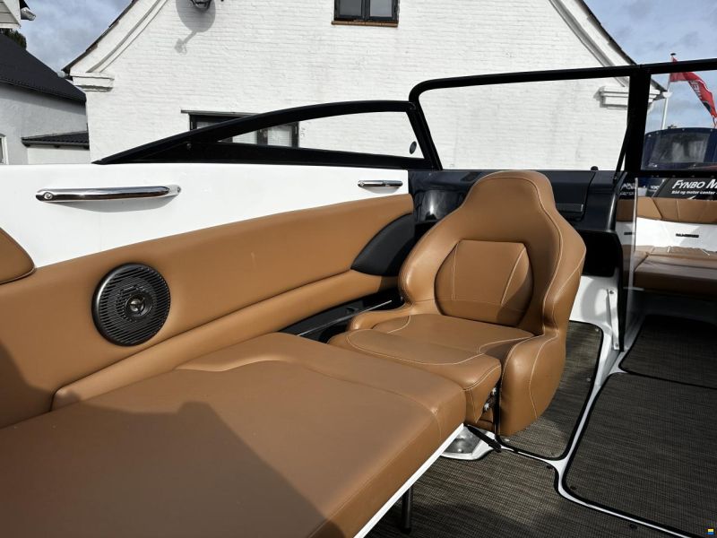 Glastron GT 205 Limited, MerCruiser 4.5 MPI 200 H