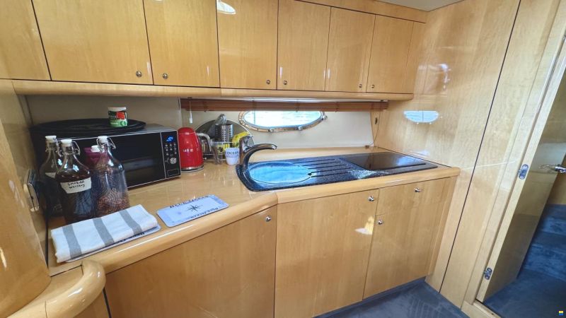 Sunseeker Portofino 53